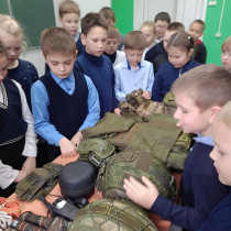 Сегодня в гости к ученикам Воронцовского филиала приехал участник СВО.